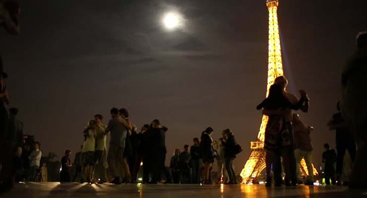 romantic destinations for valentines day paris