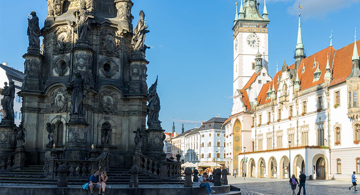 Holy Trinity Column, Oloumuc